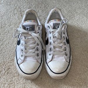 White leather converse sneakers